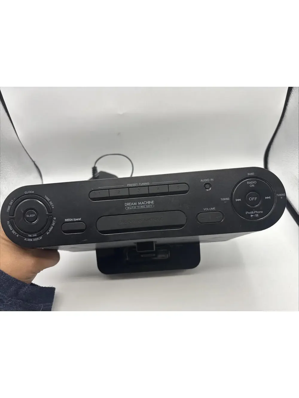 Sony ICF - C1IPMK2 Dream Machine Speaker System Clock - Radio for iPod iPhone